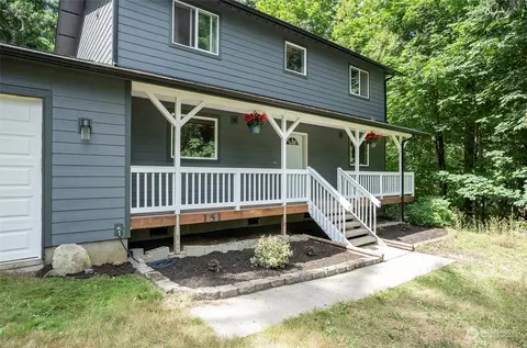 151 E Thunderhead Dr, Belfair, WA 98528 photo 2