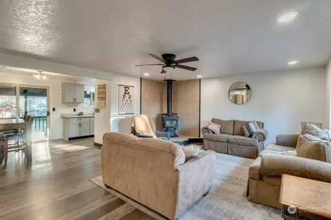 1102 E St, Vader, WA 98593 photo 5