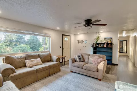 1102 E St, Vader, WA 98593 photo 7