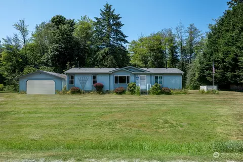 8330 Emmanuel Ln, Concrete, WA 98237
