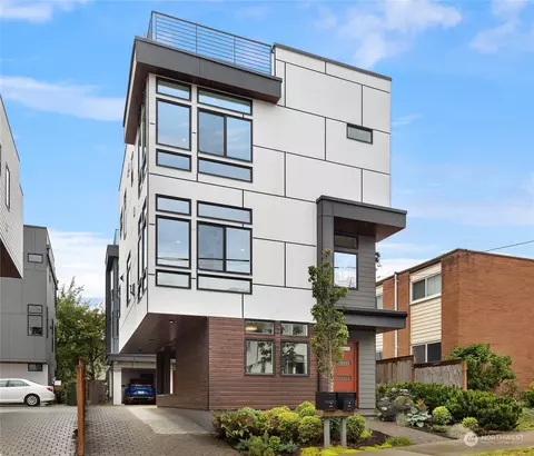 507 N 48th St, Seattle, WA 98103