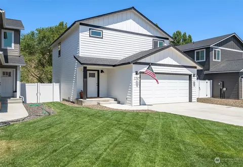 1267 Theo Way, Rock Island, WA 98850