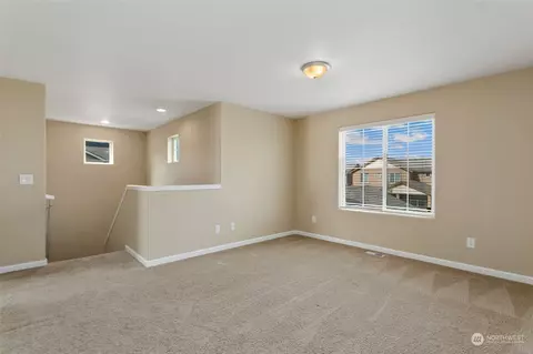 299 Franks Ln N, Enumclaw, WA 98022 photo 14