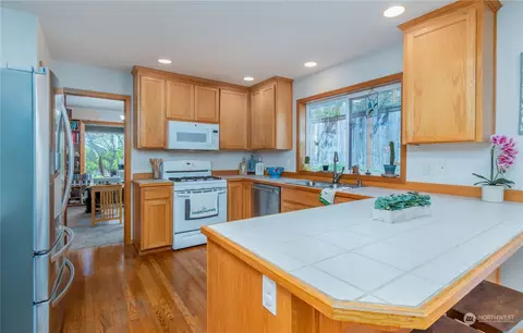 18421 10th Dr SE, Bothell, WA 98012 photo 6