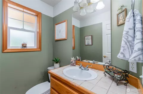 18421 10th Dr SE, Bothell, WA 98012 photo 11