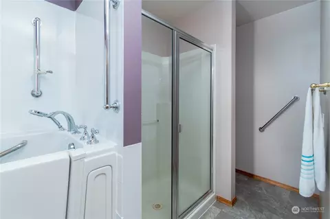 18421 10th Dr SE, Bothell, WA 98012 photo 16