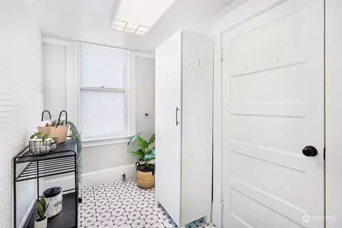 2027 Rainier Ave, Everett, WA 98201 photo 17