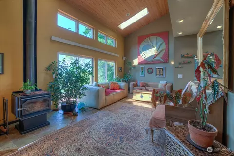 214 Walker Dr, Eastsound, WA 98245 photo 8