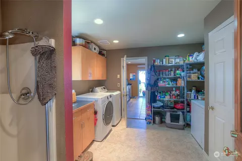 214 Walker Dr, Eastsound, WA 98245 photo 18