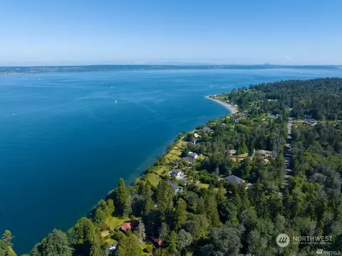 23398 Jefferson Point Rd NE, Kingston, WA 98346