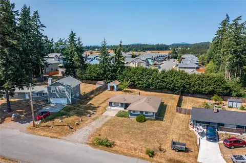 2600 Olympic Dr, Oak Harbor, WA 98277