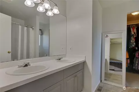 3457 Garland Pl, Enumclaw, WA 98022 photo 25
