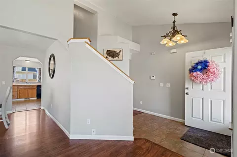 8006 207th St E, Spanaway, WA 98387 photo 6