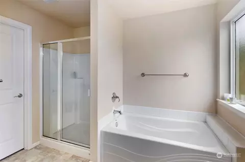603 195th St SE, Bothell, WA 98012 photo 25