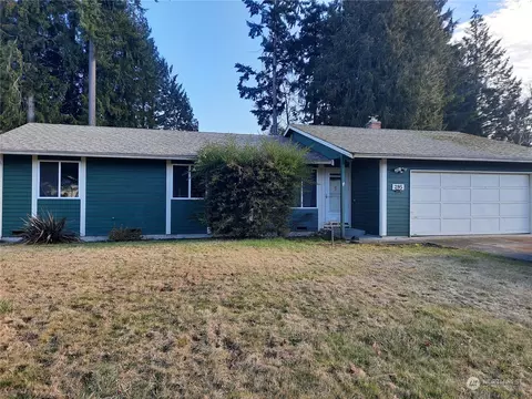295 NE Silver Pine Dr, Bremerton, WA 98311