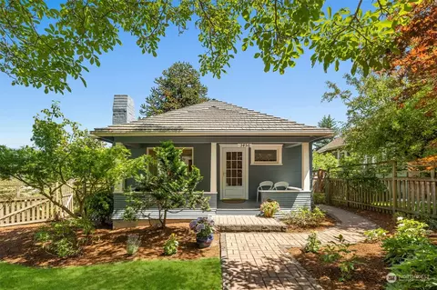 3456 23rd Ave W, Seattle, WA 98199