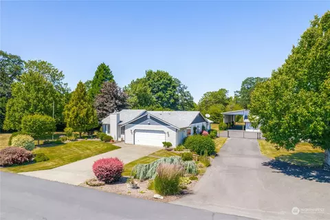 3735 Prairie Ave, Centralia, WA 98531