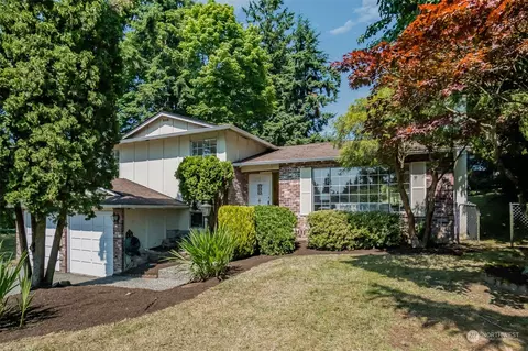 18105 41st Pl W, Lynnwood, WA 98037