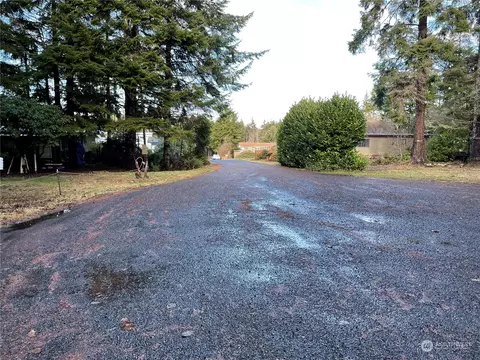 14 Pawnee Ln, Copalis Beach, WA 98535