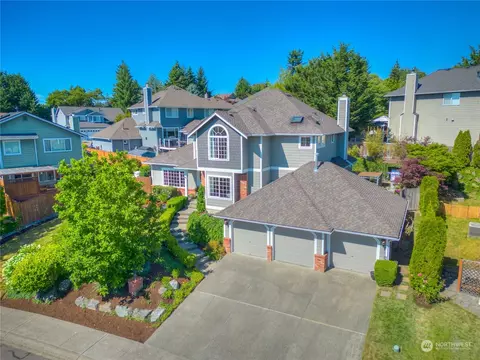 24812 230th Way SE, Maple Valley, WA 98038