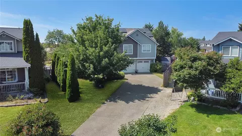 7005 195th St E, Spanaway, WA 98387 photo 2