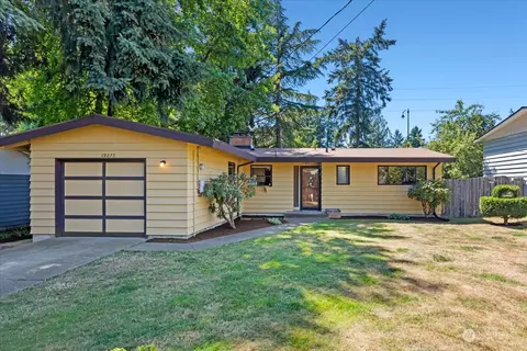 19275 Occidental Ave S, Des Moines, WA 98148