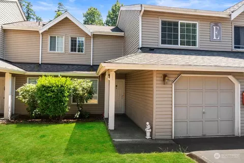 2100 S 336th St #E3, Federal Way, WA 98003