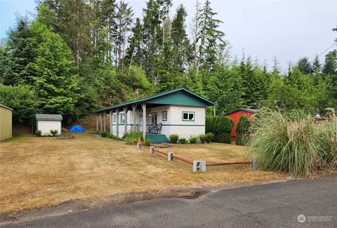 23821 Hope Pl, Ocean Park, WA 98640