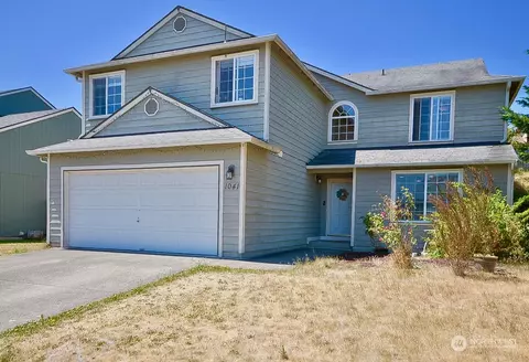 1041 Nepean Dr SE, Olympia, WA 98513