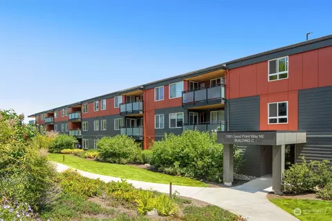 7001 Sand Point Way NE #C410, Seattle, WA 98115
