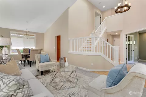 17203 109th Pl NE, Bothell, WA 98011 photo 3