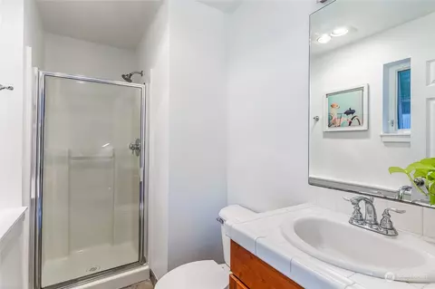 1126 A 10th Ave E, Seattle, WA 98102 photo 7