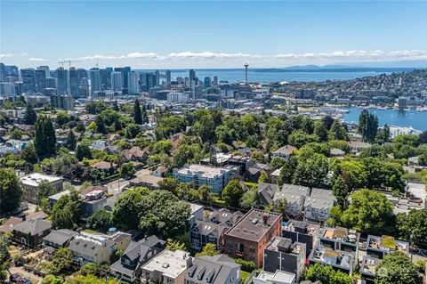 1126 A 10th Ave E, Seattle, WA 98102 photo 34