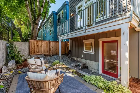 1126 A 10th Ave E, Seattle, WA 98102 photo 28