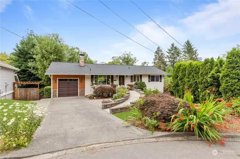 1402 153rd Pl SE, Bellevue, WA 98007