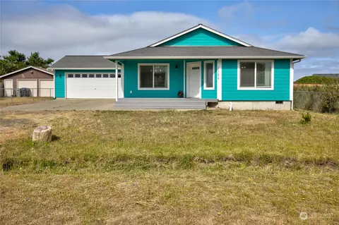 1189 Greenview Ave SW, Ocean Shores, WA 98569