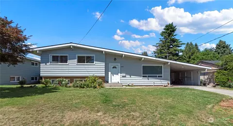 500 Greenwalt Pl, Wenatchee, WA 98801