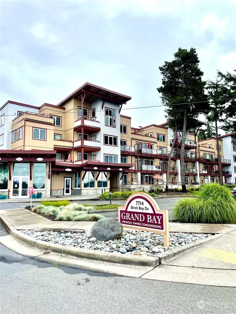 7714 Birch Bay Dr #410, Blaine, WA 98230