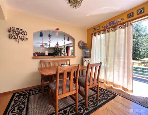 30811 SE 408th St, Enumclaw, WA 98022 photo 9