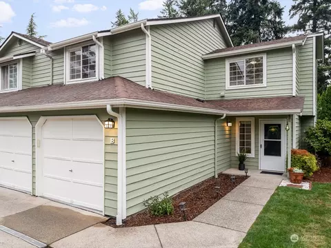 1926 W Cypress Way #B, Lynnwood, WA 98036