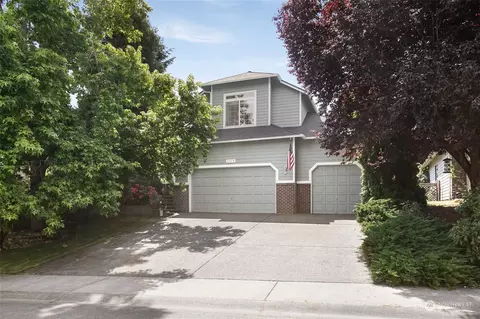 2219 S 380th St, Federal Way, WA 98003