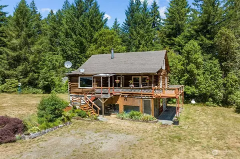 6021 Whiteman Rd SW, Longbranch, WA 98351