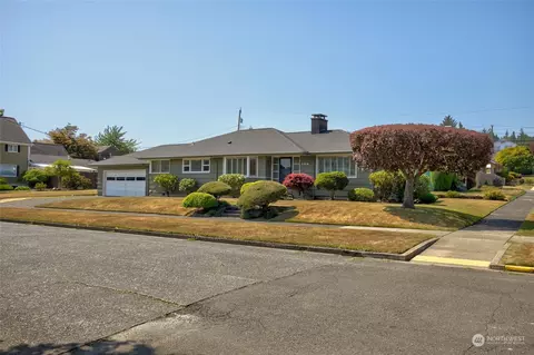 100 W 5th St, Aberdeen, WA 98520