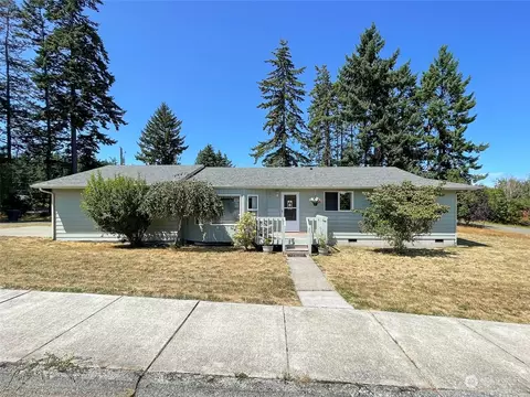 1506 S E St, Port Angeles, WA 98363