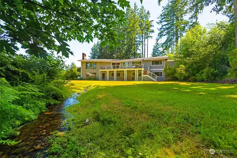 7988 Sidney Rd SW, Port Orchard, WA 98367