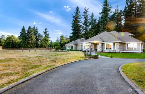 2238 Birch Bay Lynden Rd, Custer, WA 98240