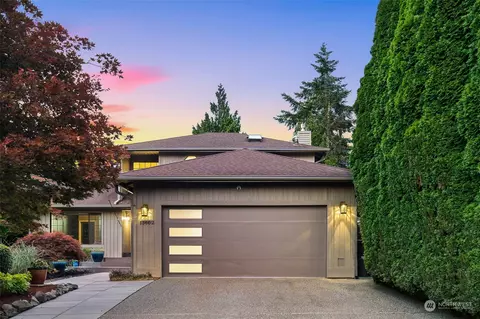 15602 159th Ave SE, Renton, WA 98058