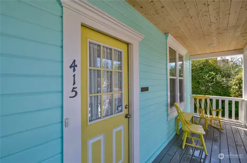 415 Spruce St E, Ilwaco, WA 98624 photo 4