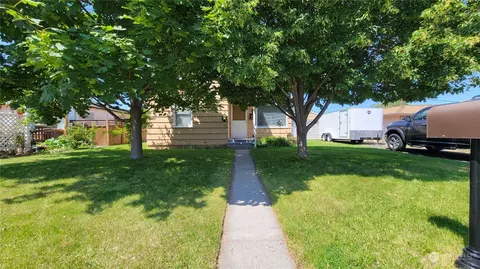 141 E Street NE, Ephrata, WA 98823