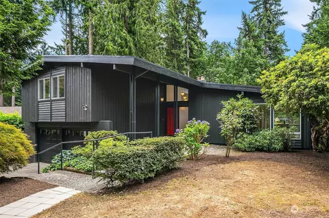 16111 SE 31st St, Bellevue, WA 98008